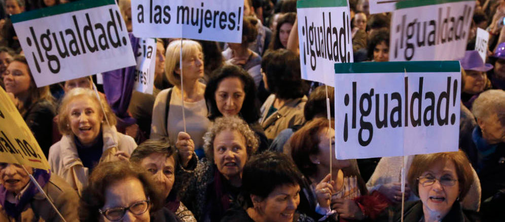 Las mujeres españolas trabajan gratis